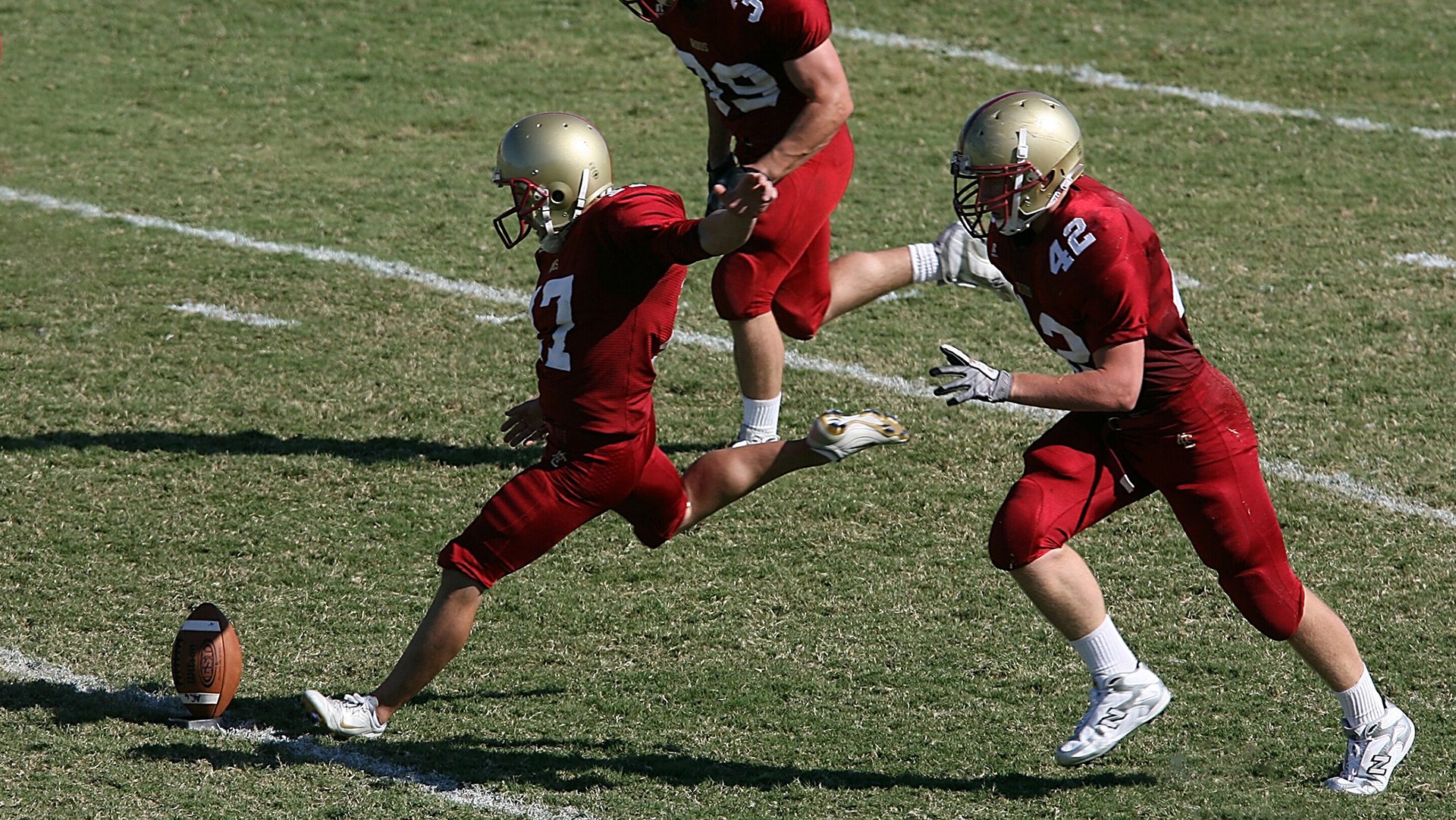国内顶级足球赛事新闻中心微信公众号正式上线,全国足球推荐很稳的公众号